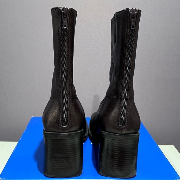 White Mountain Brown Leather Boots with Chunky Block Heel and Zipper - Picture 3 of 8